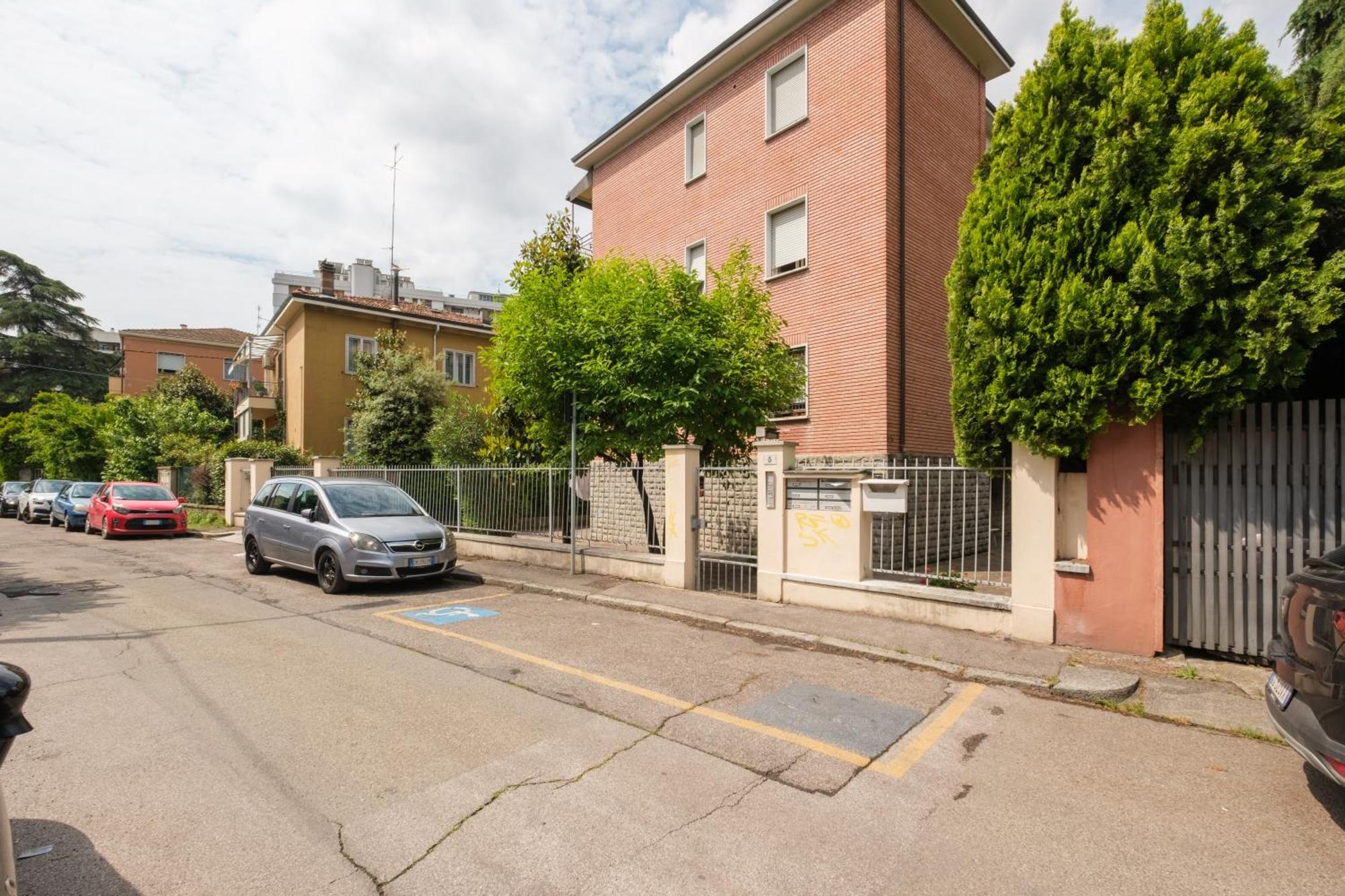 Appartement Oasis Of Tranquility Just Minutes From Downtown à Bologne Extérieur photo